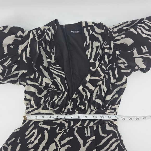 NASTY GAL Romper 4 Black Zebra Print Puff Sleeve Animal Print Chic Party Night - Picture 7 of 7